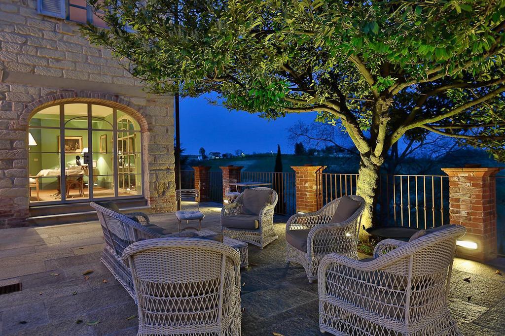 Relais Di Tenuta Santa Caterina B&B Grazzano Badoglio Dış mekan fotoğraf