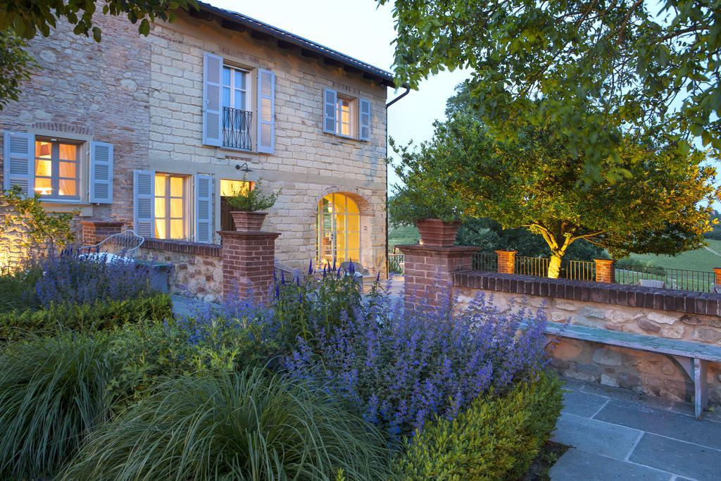 Relais Di Tenuta Santa Caterina B&B Grazzano Badoglio Dış mekan fotoğraf