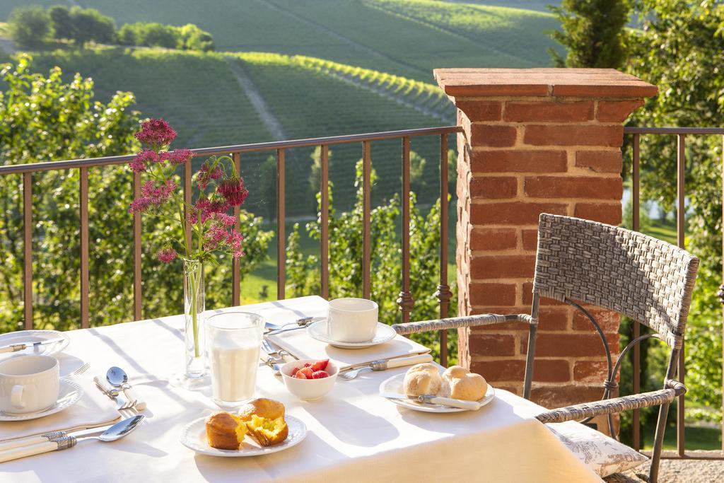 Relais Di Tenuta Santa Caterina B&B Grazzano Badoglio Dış mekan fotoğraf
